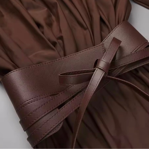 Elegant Brown Belted Maxi Dress M - Picture 5 of 8